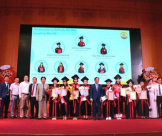 Trên 600 sinh viên Trường ĐH Luật Huế tốt nghiệp
